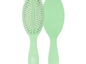 WetBrush Go Green Shine Hair Brush Aqua